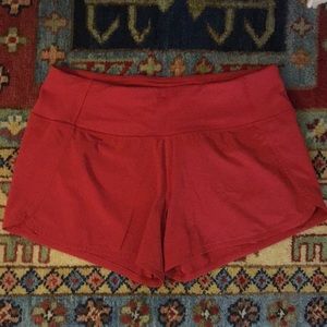 Lululemon shorts size 6